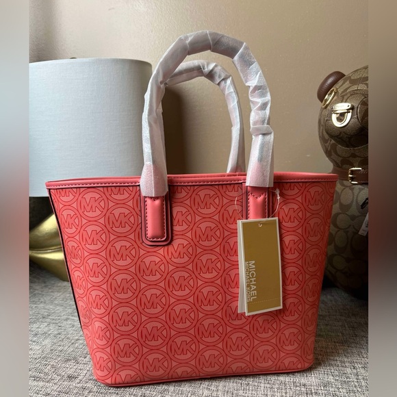 $99(NWT)Michael Kors Jodie Small Tote Bag In Signature Mk print - Picture 13 of 17